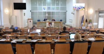 Omogućena isplata dijela plata za juni i juli uposlenim u realnom sektoru, kao i nove mjere pomoći privredi