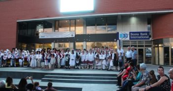 Na Trgu Alije Izetbegovića u Ilijašu otvoren Festival muzike i folklora „Ljeto u BiH“